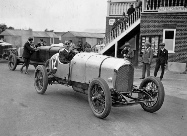 Fascist car fan: WG Barlow in a Bentley at Brooklands, August 1922.