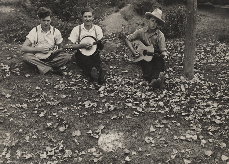Members of the Musgrove family, Westmoreland County, Pennsylvania, 1935.