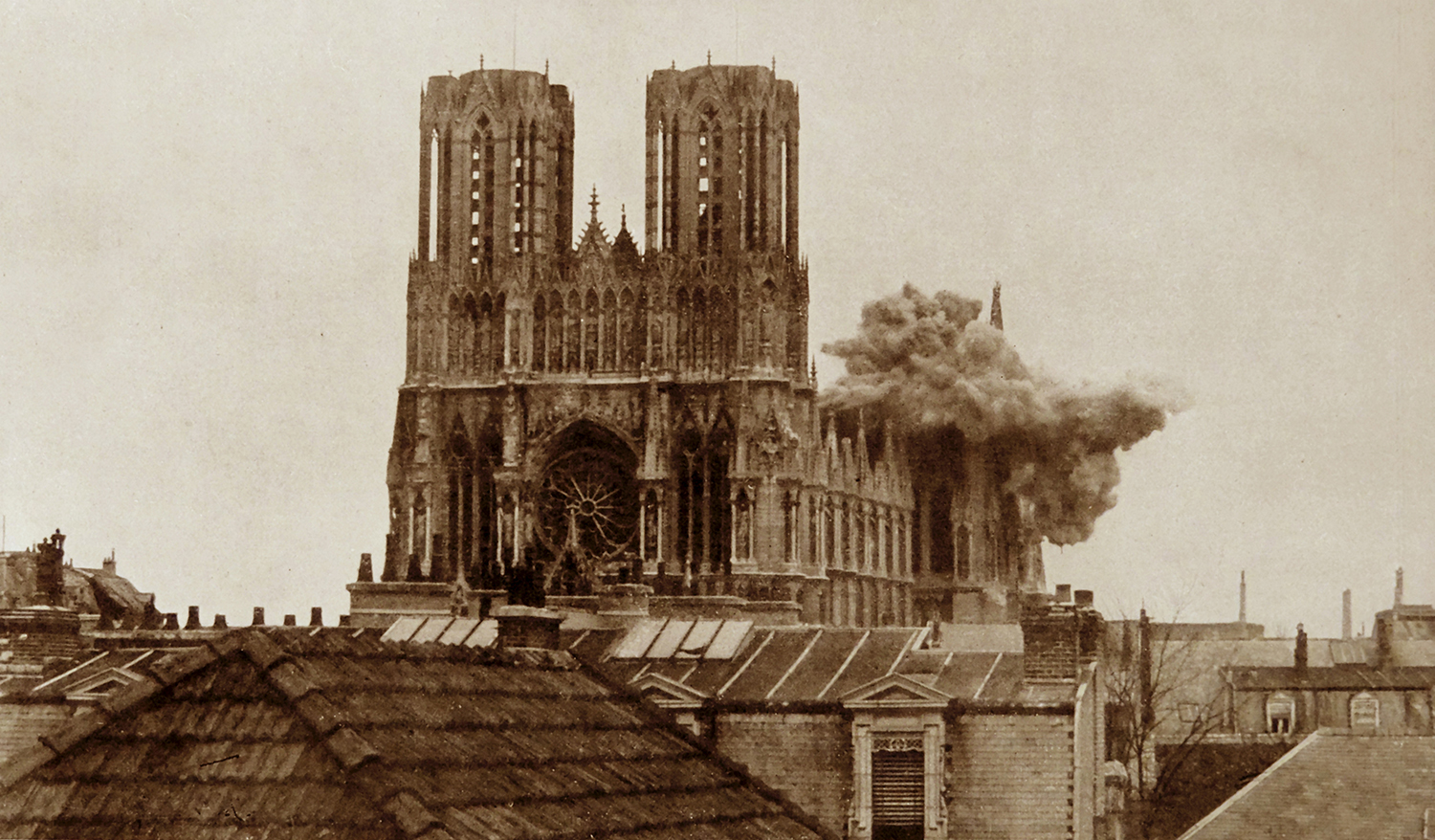 Reims Cathedral hit during a German shell barrage, 19 September 1914.