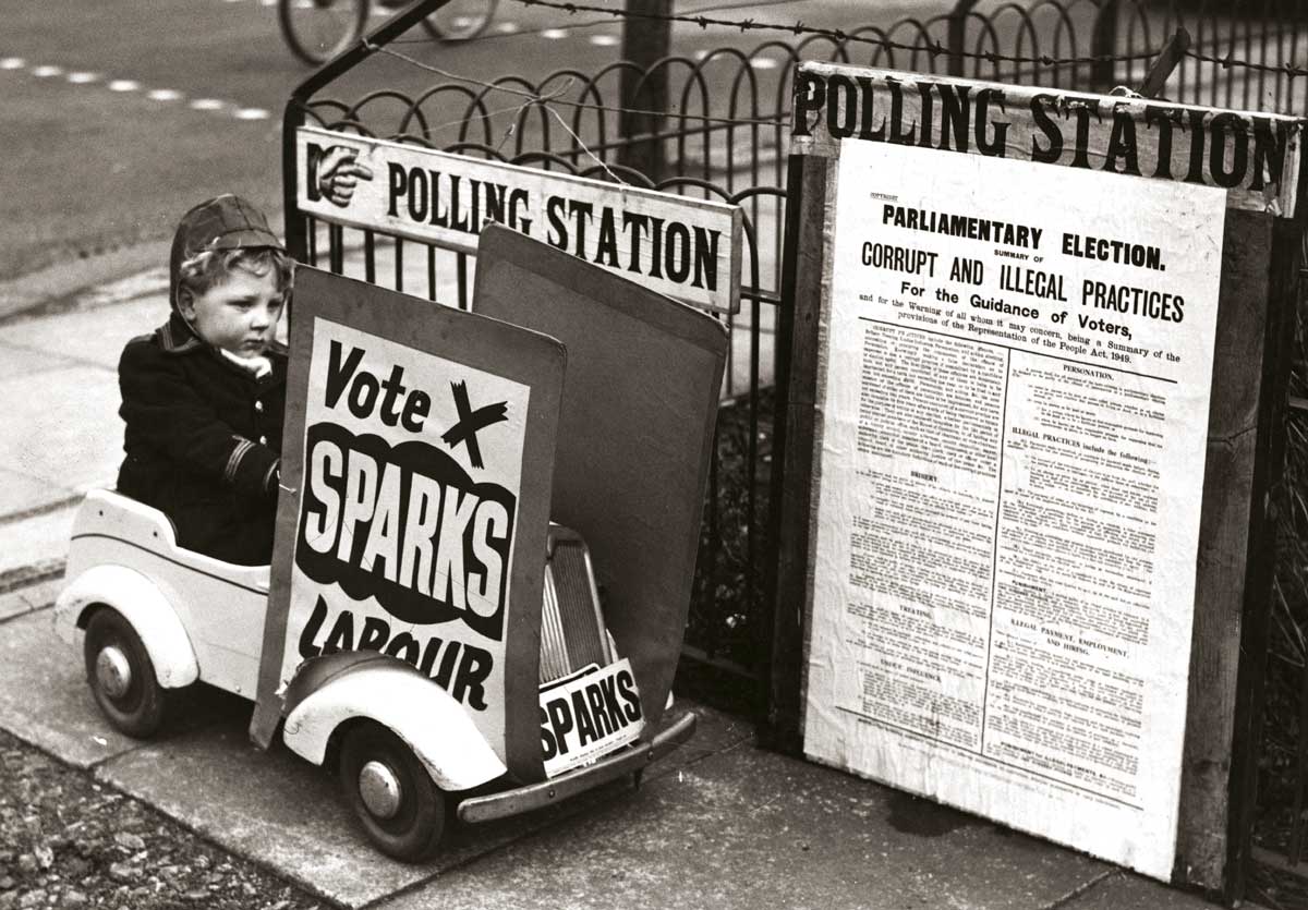 ‘Driving’ to the polling station, 23 February 1950 © Getty Images.