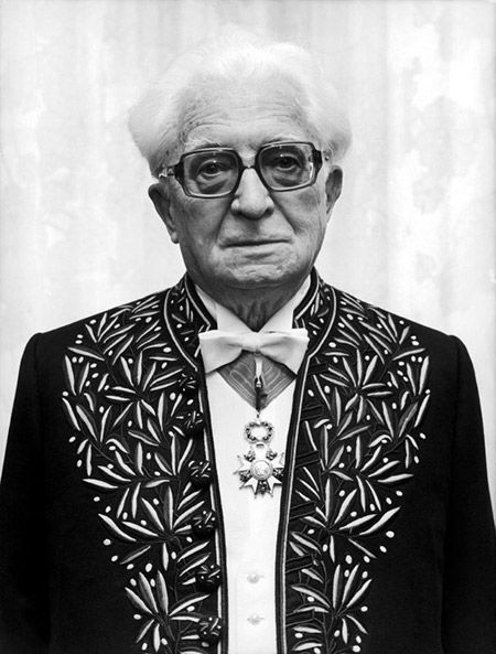 Braudel in l'habit vert of the Académie française, 1985 Braudel in l'habit vert of the Académie française, 1985