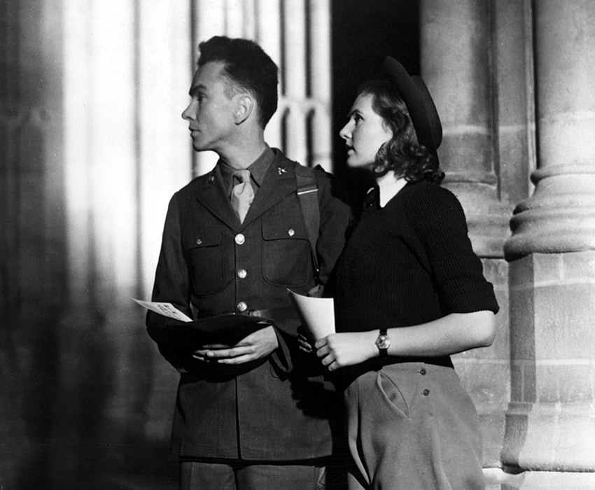 A good job: John Sweet as Bob Johnson and Sheila Sim as Alison Smith in A Canterbury Tale (1944).