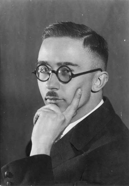 Himmler in 1929. Photograph by Bundesarchiv, Bild 146II-783 / CC-BY-SA. Licensed under CC BY-SA 3.0 de via Wikimedia Commons.