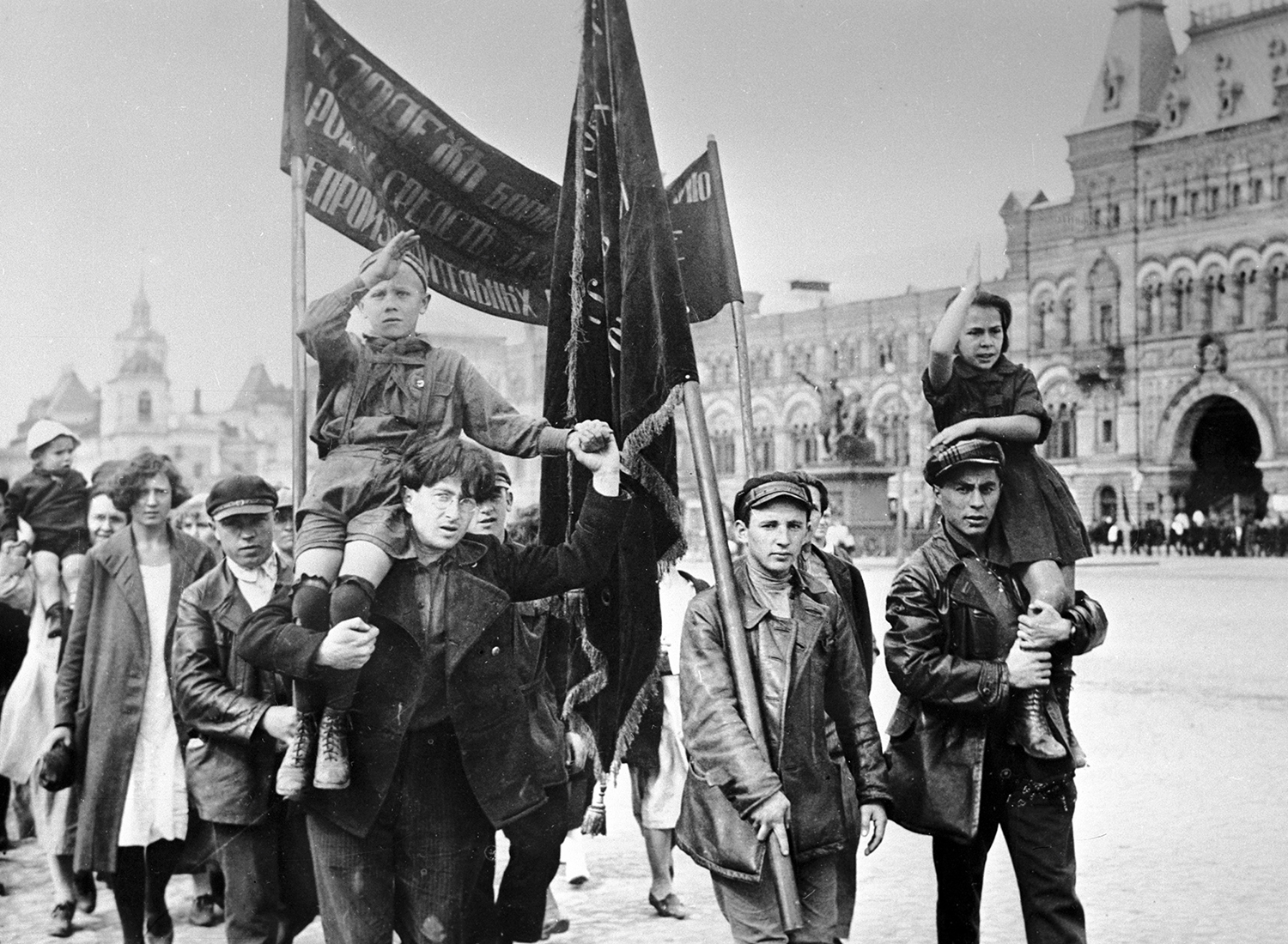 Demonstrators on International Youth Day, 1920. (Sputnik/Bridgeman Images)