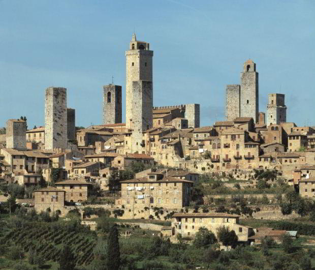 The defensive towers of San Gimignano, symbols of violent civic rivalry. AKG Images/Erich Lessing