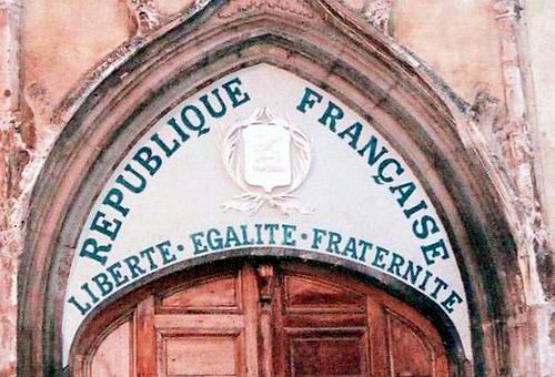 The motto of the French republic on a church in Aups