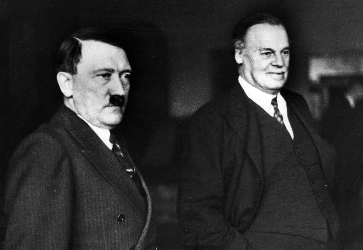 Adolf Hitler with Harold Rothermere, 1934. alamy.