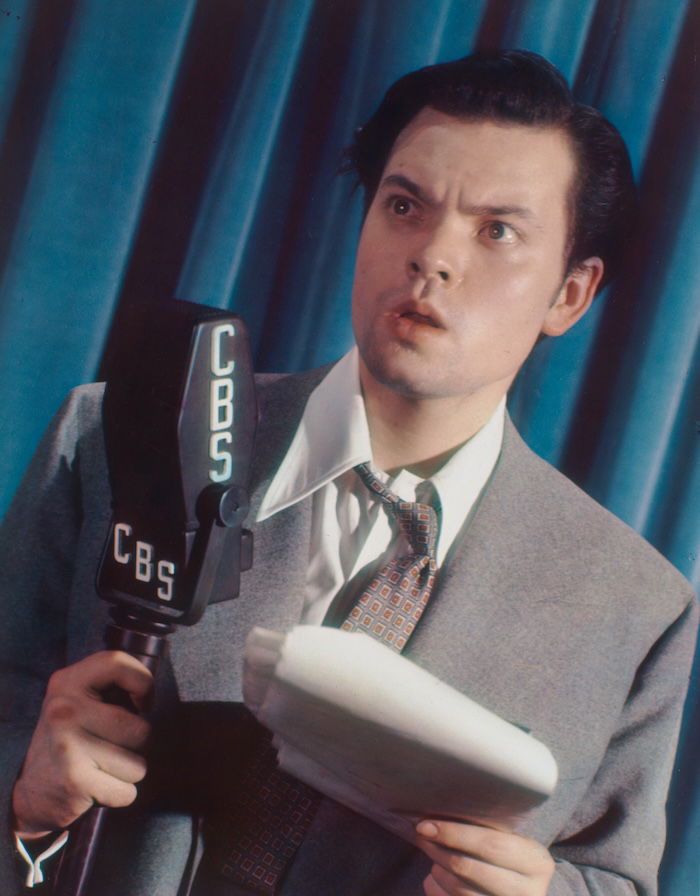 Orson Welles, c. 1939. National Portrait Gallery, Smithsonian Institution; gift of Elsie M. Warnecke. Public Domain.