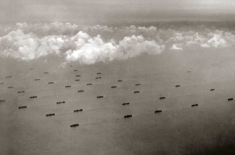 An Allied convoy at sea during the Second World War, 1940s © National Maritime Museum.