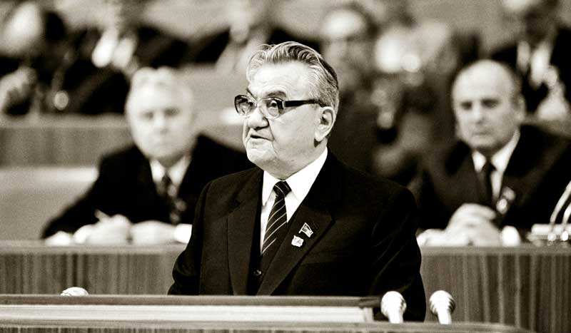 Dinmukhamed Kunayev, First Secretary of the Communist Party of Kazakhstan, addresses the 27th Communist Party Congress, Moscow, 1986. Getty Images.