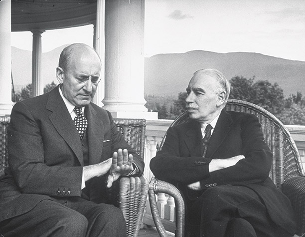 US Treasury Secretary Henry Morgenthau Jr (left) and Keynes in conversation at Bretton Woods, July 1944. Getty/Time Life/Alfred Eisenstaedt