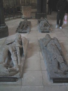Effigies of medieval knights in Temple Church, London