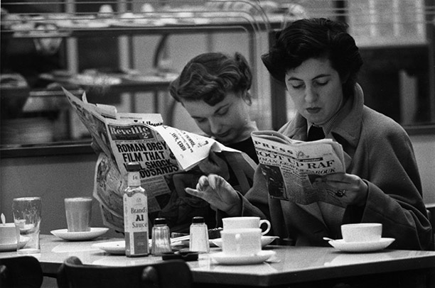 Women devouring news around the time of the Bevan case. Getty Images/Bert Hardy