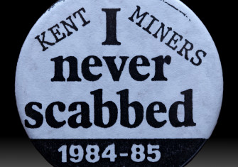 A badge worn following the miners' strike of 1984-85. Jamain (CC BY-SA 4.0 DEED)