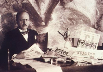  Filippo Tommaso Marinetti, Italian modernist author of the Futurist Manifesto (1908) and later the co-author of the Fascist Manifesto (1919)