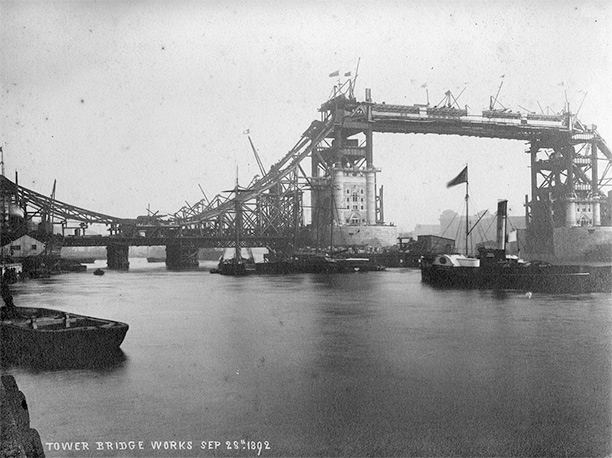 Tower Bridge under construction, 1892