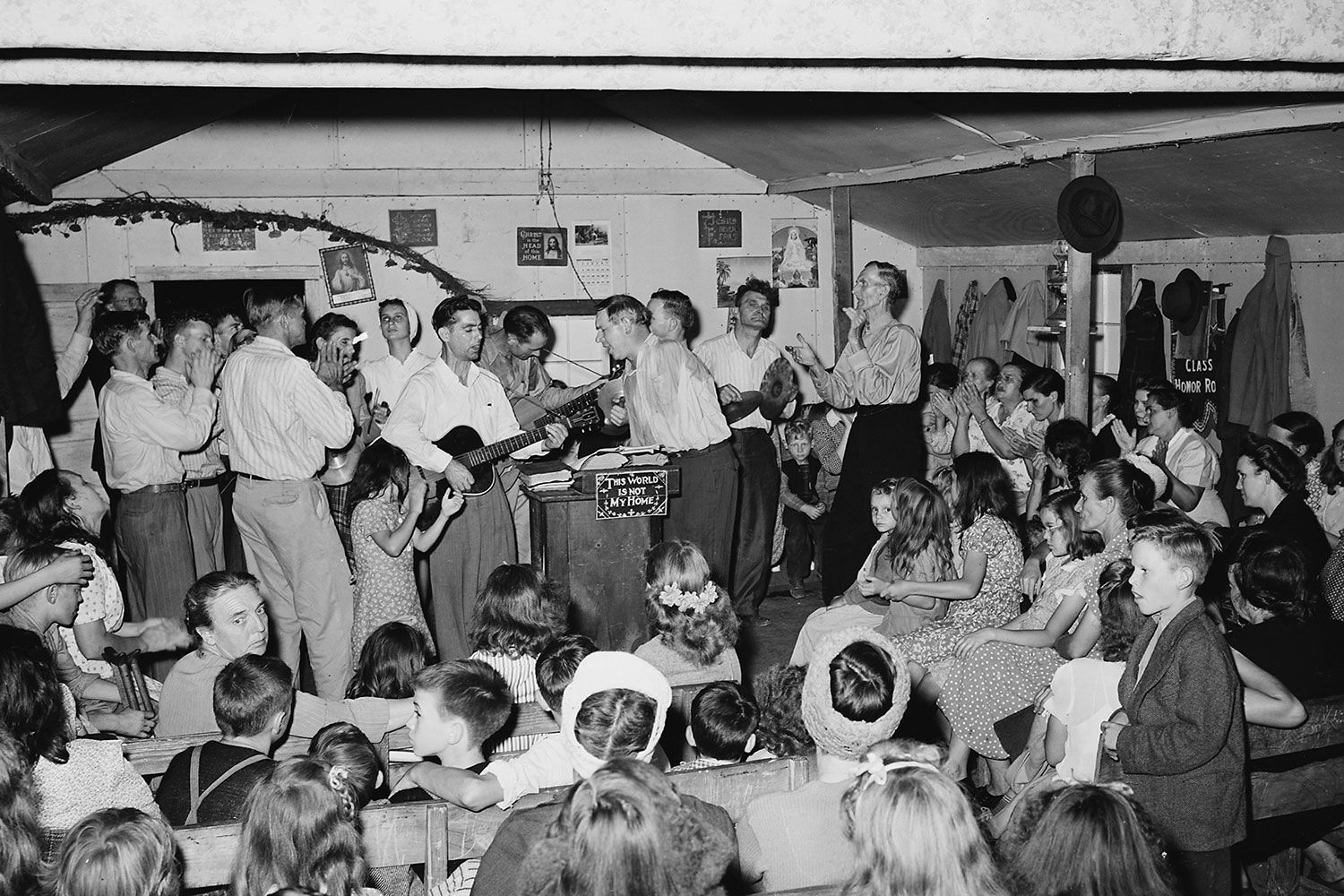 Services at the Pentecostal Church of God, Lejunior, Harlan County, Kentucky, 15 September 1946.