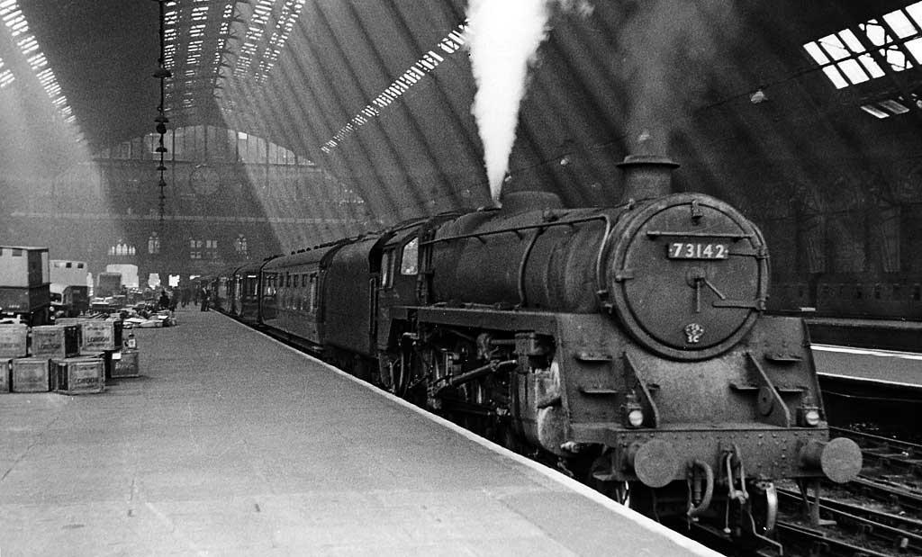 St Pancras Station, 1957. Wiki Commons/Ben Brooksbank