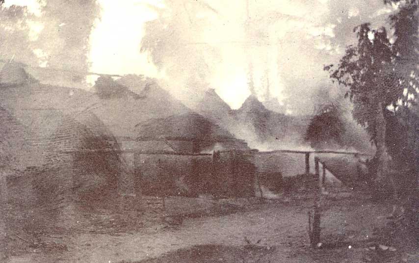 The burning of Arochukwu in December 1901. British Museum/Wiki Commons.