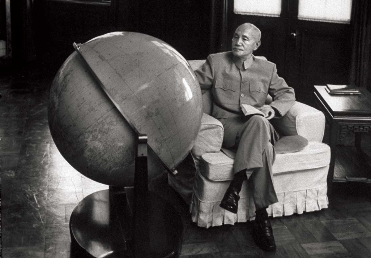 Chiang Kai-shek in Taiwan, 1963 © John Dominis/LIFE/Getty Images.