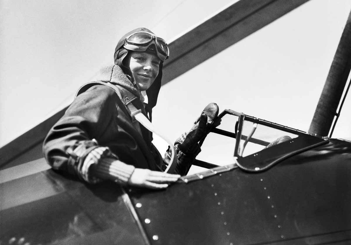 Amelia Earhart, after setting a record for altitude in an autogiro, Philadelphia, 4 August 1931 © Bettmann/Getty Images.