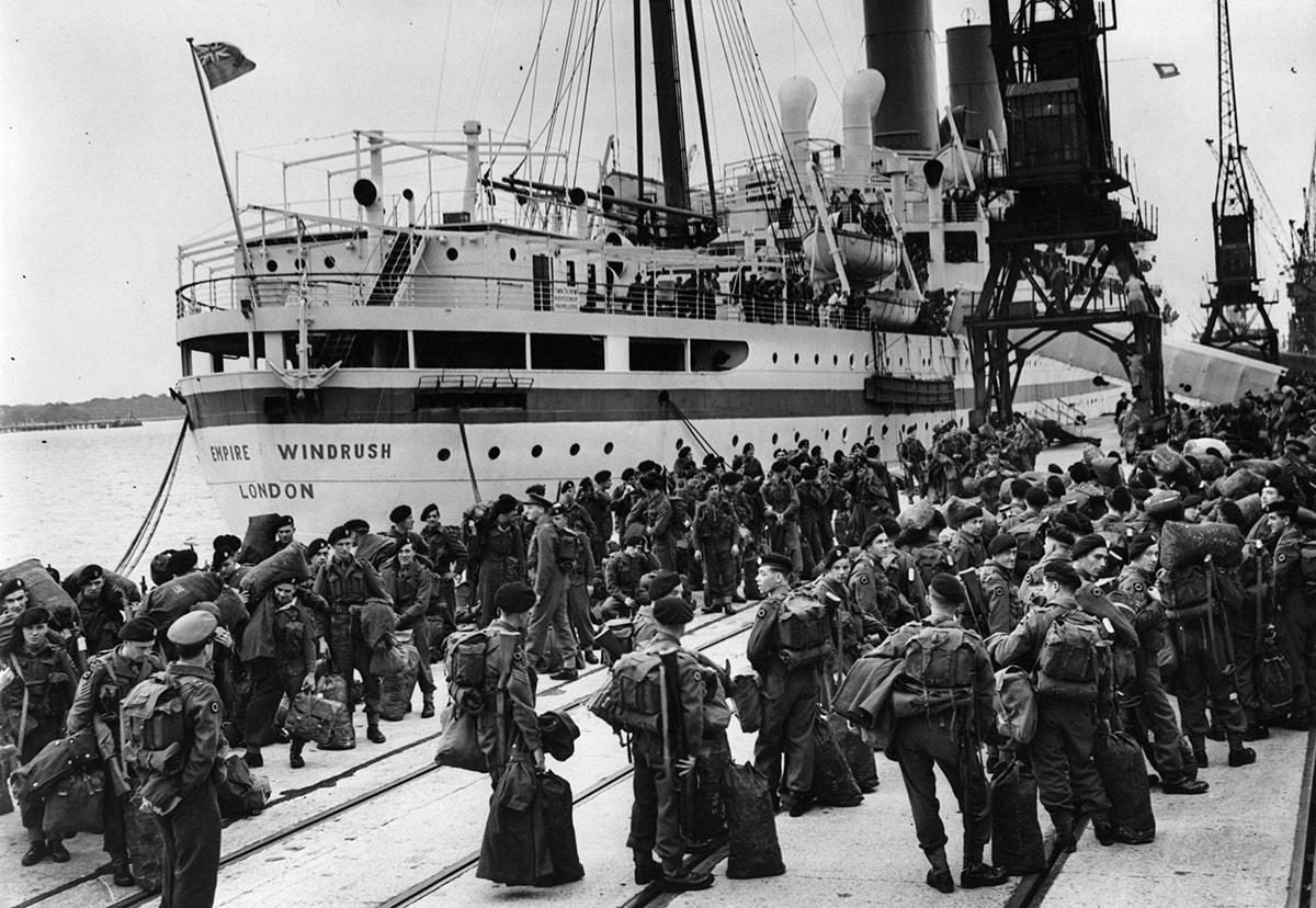 Men of the Gloucestershire Regiment, the 8th King’s Royal Irish Hussars and the Royal Engineers embark at Southampton in October 1950. Getty/Hulton.