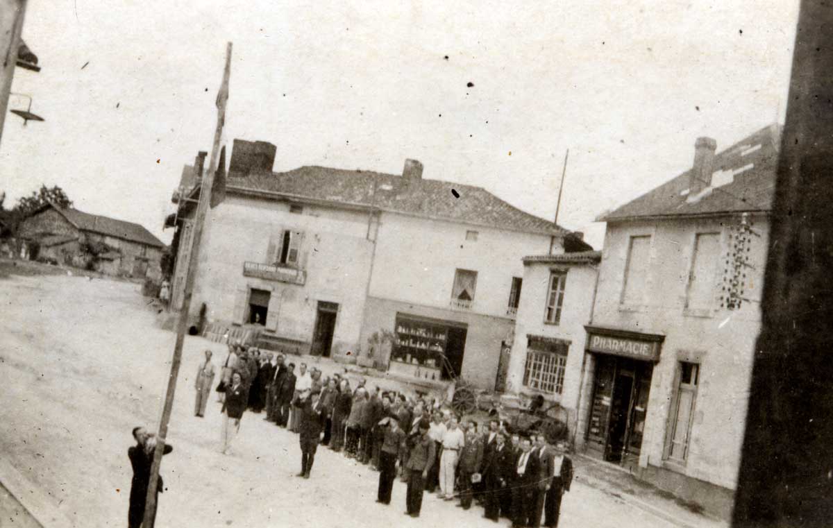 The 643rd GTE of Oradour-sur-Glane raising the colours on the corner of the Champ de foire (1941-42), the site of the 1944 round-up. Collection Benoit Sadry.
