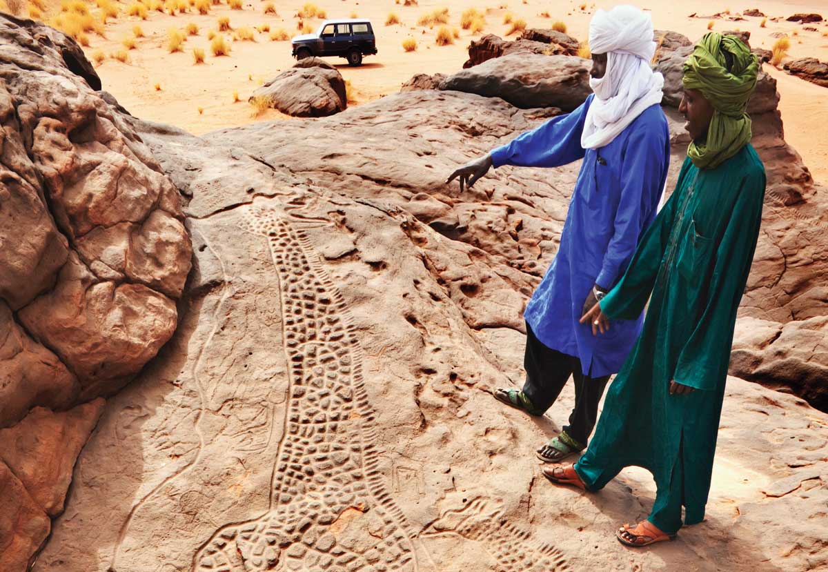 The Dabous Giraffes, Tenere Desert, Sahara. Alamy.