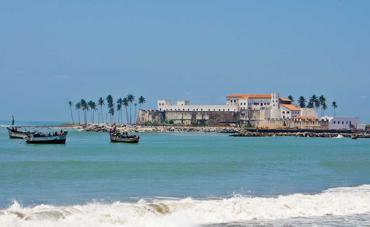 Elmina Castle, Ghana, photographed in 2012. Wiki Commons/sixthofdecember.