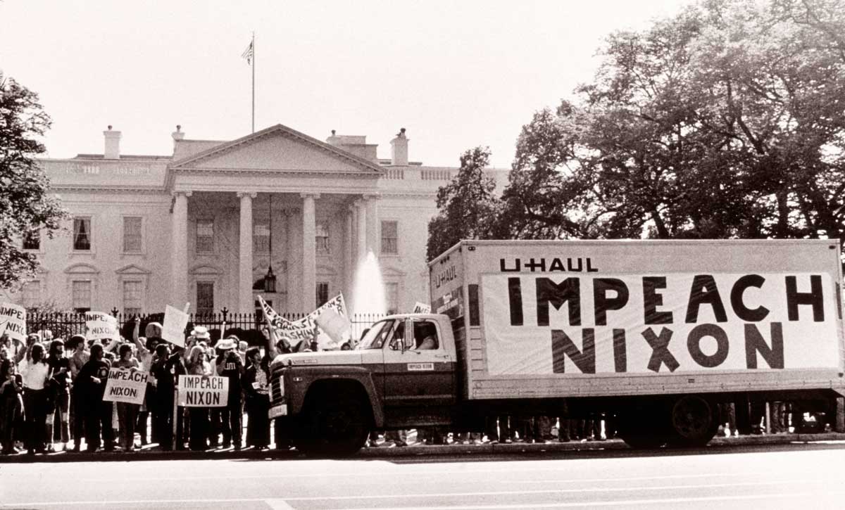 A demonstration outside the White House, Washington D.C. Alamy.
