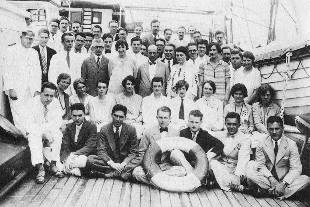 Students on board the Floating University, from Walter Harris, Photographs of the First University World Cruise (1927). Courtesy of the author, Walter C. Harris, University Travel Association.