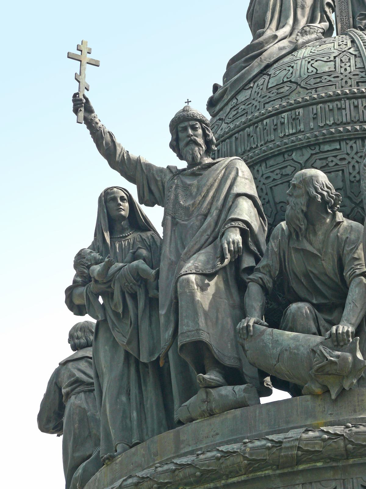 St. Vladimir of Kiev/Volodymyr of Kyiv on the Millennium of Russia monument in Veliky Novgorod, 2010. Дар Ветер (CC BY-SA 3.0)