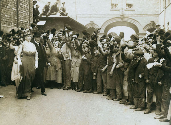 Queen Mary being cheered by a crowd of workers at William Doxford & Sons Ltd, Sunderland, 15 June 1917. Tyne & Wear Archives & Museums. Public Domain.