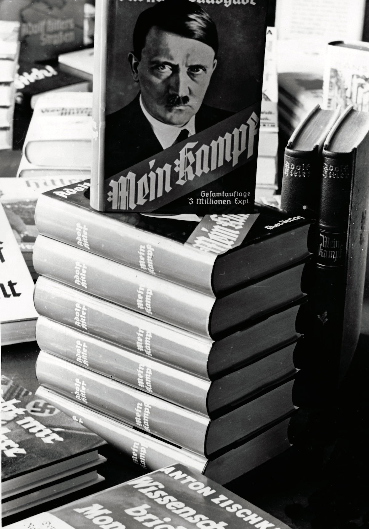 Mein Kampf on sale, c.1938. Fotoarchiv für Zeitgeschichte/akg-images. Mein Kampf on sale, c.1938. Fotoarchiv für Zeitgeschichte/akg-images.