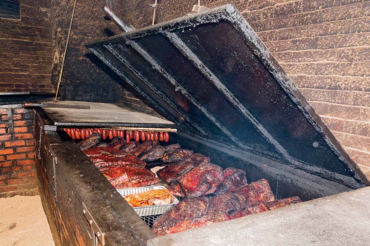 Regional variations of barbecue - Wikipedia