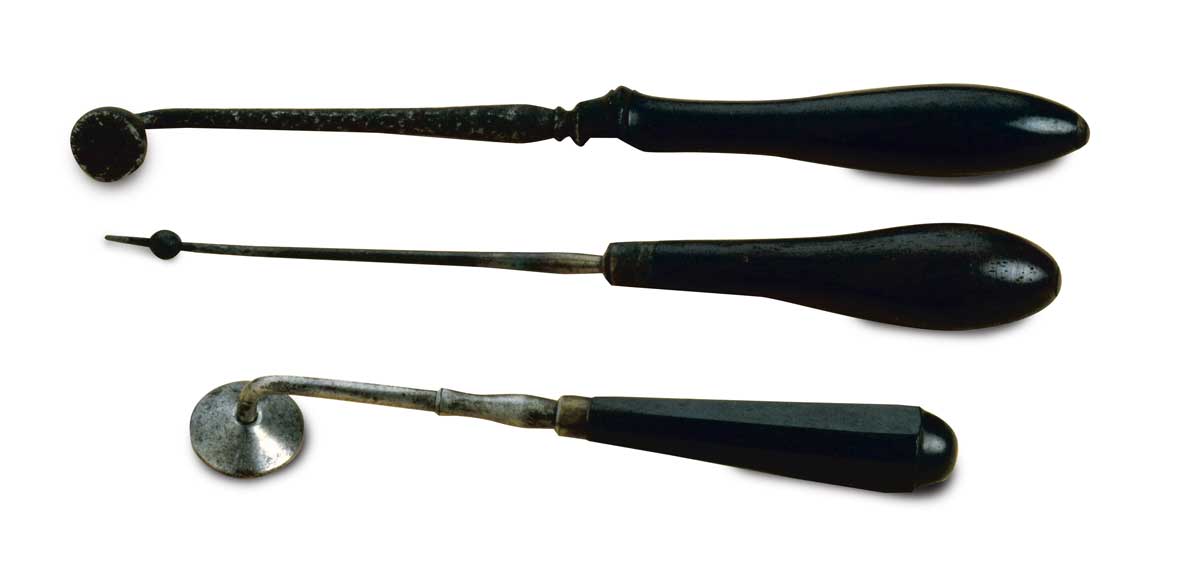 Cautery instruments, 19th century © Science & Society Picture Library.