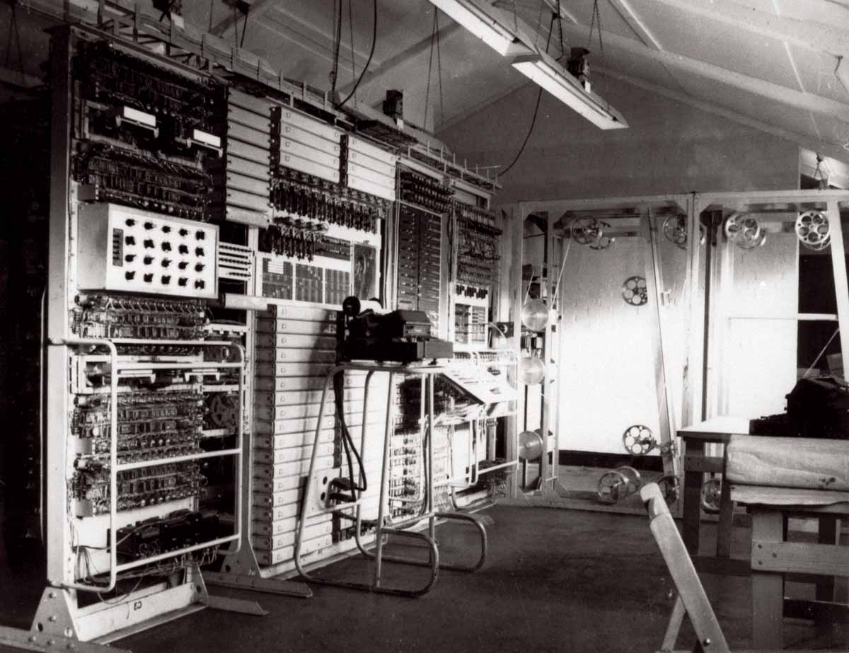 The Colossus, Mark II computer, Bletchley Park, 1943 © Getty Images.