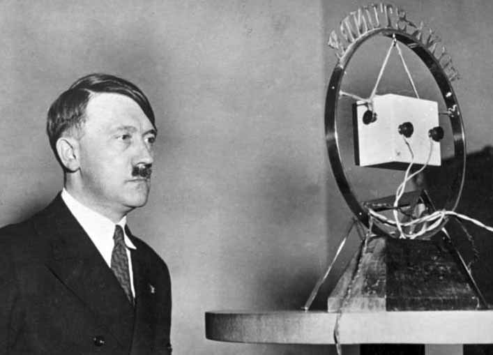 Hitler addresses the German nation, 30 January 1933.