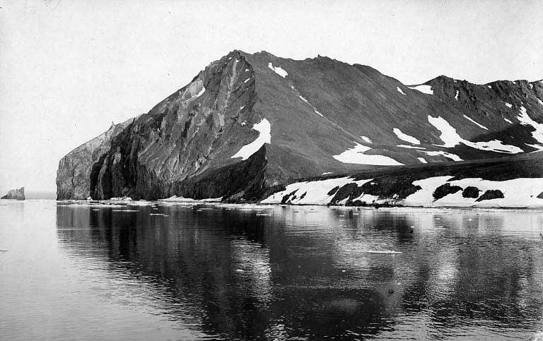 East Cape, Siberia, 1907. Wiki Commons.