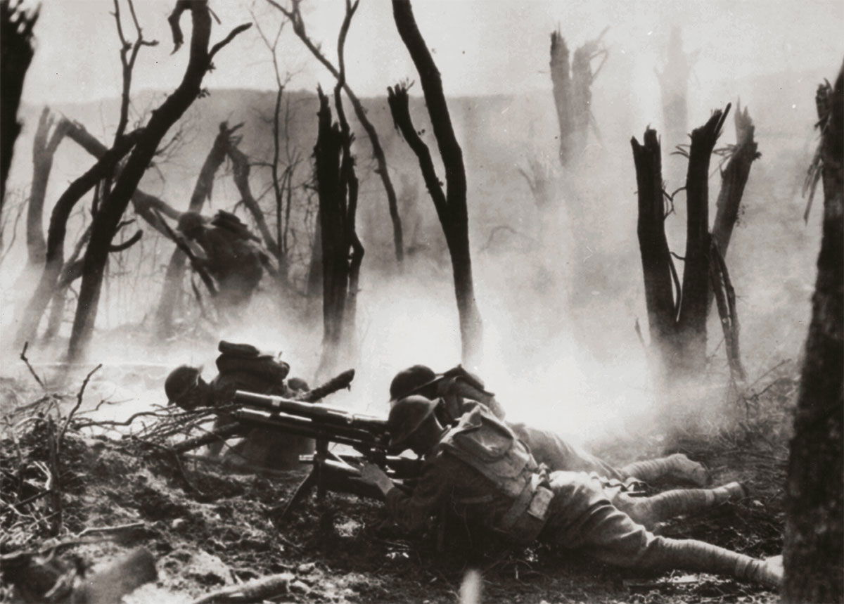 Allied soldiers on the front line in France, 1918.