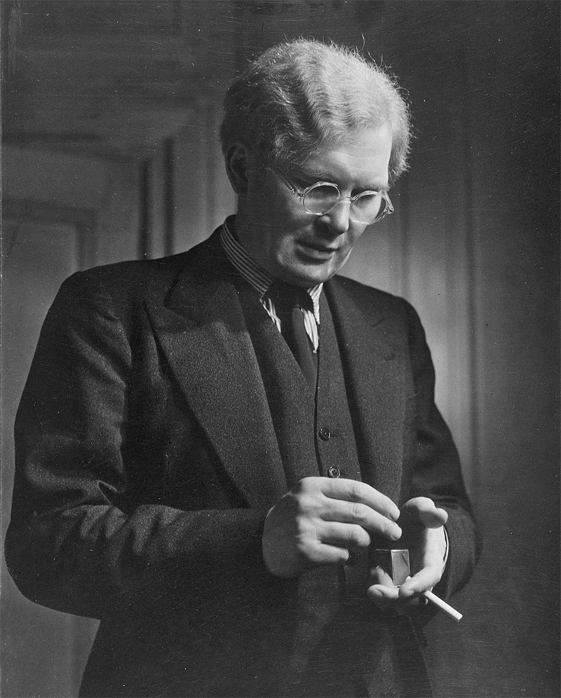 Brendan Bracken in 1947