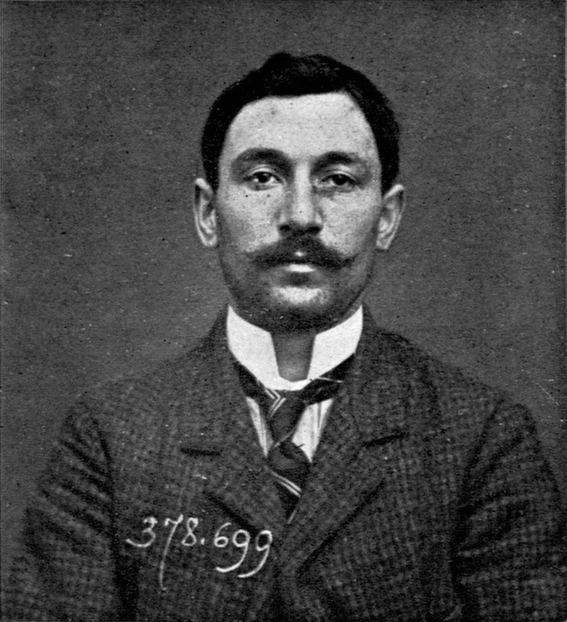 Police photograph of Vincenzo Perugia in 1911