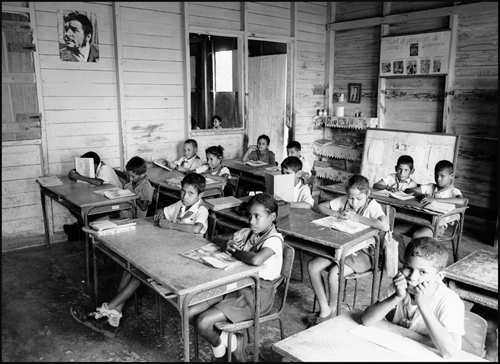 Cuban schoolchildren in a classroom in the province of Guantánamo. Photo by Mikhail Evstafiev