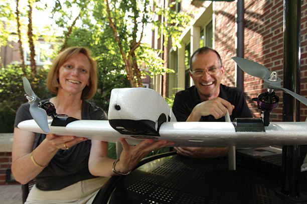 Julie Adams and Steven Wernke of Vanderbilt University with their SUAVe aerial device. Vanderbilt University/Anne Rayner
