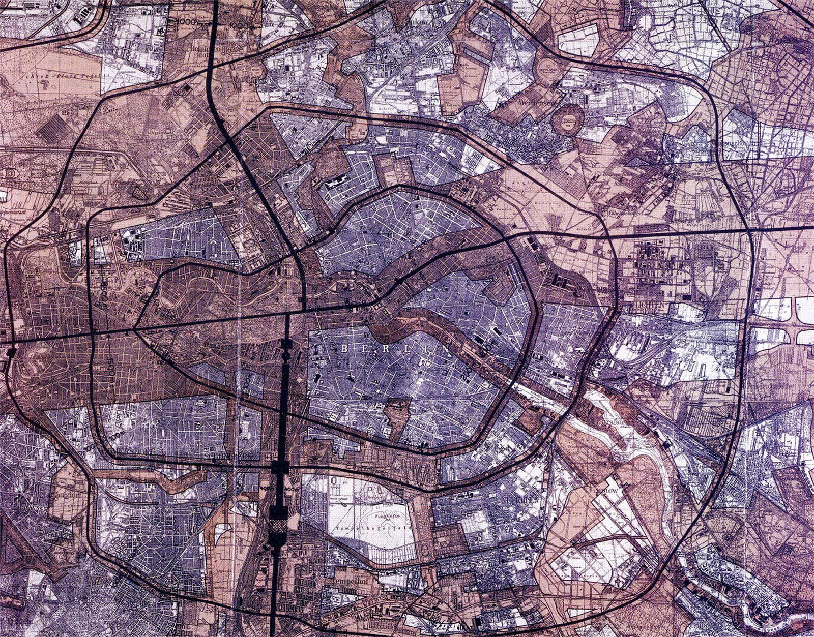 The plan for four concentric ring roads dissected by the axes of Germania, 1938. 