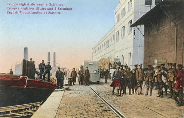 British troops land at Salonika military base in 1915