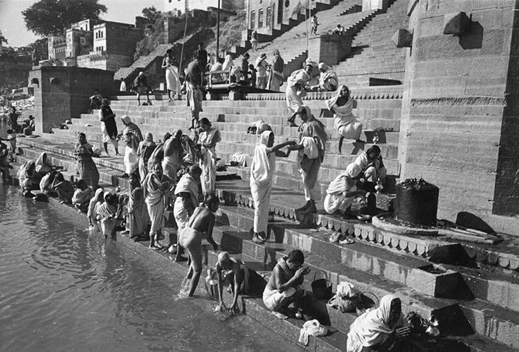 Hindu pilgrims wash in the Ganges, c.1940