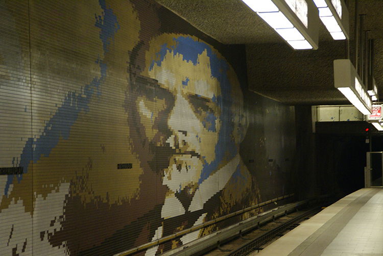 Portrait of Walther Rathenau at Rathenauplatz station, Nuremberg (c) Patrik M. Loeff