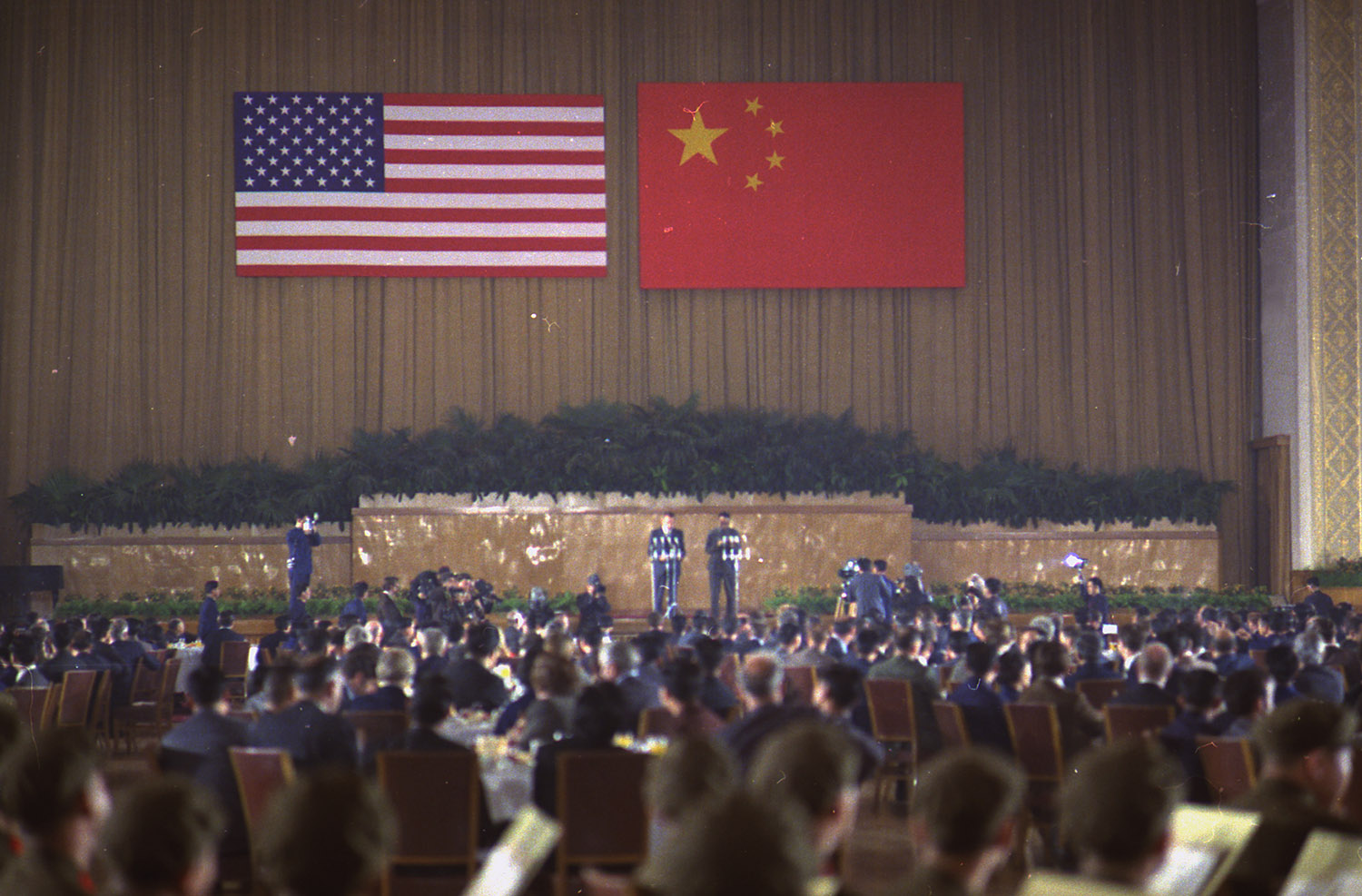 Richard Nixon and Zhou Enlai speaking at a banquet, Beijing, 21 February 1972.