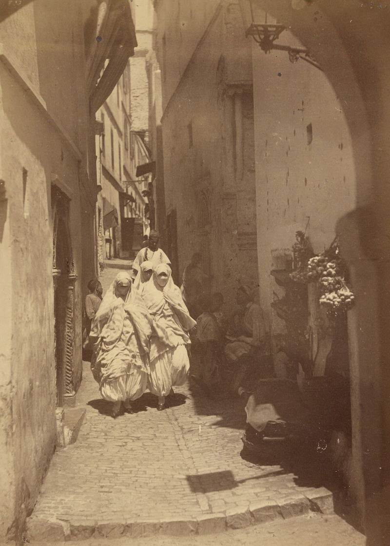 A street in Algiers, Jean Geiser, c.1870-90. J. Paul Getty Museum, Los Angeles. Public Domain.